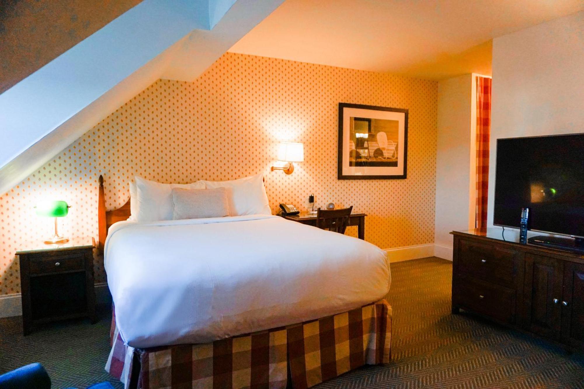 Hotel Mill Falls Collection At The